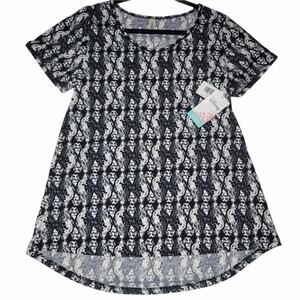 LuLaRoe Disney Collection Classic T Shirt HTF Scar Lion King Black White Size M